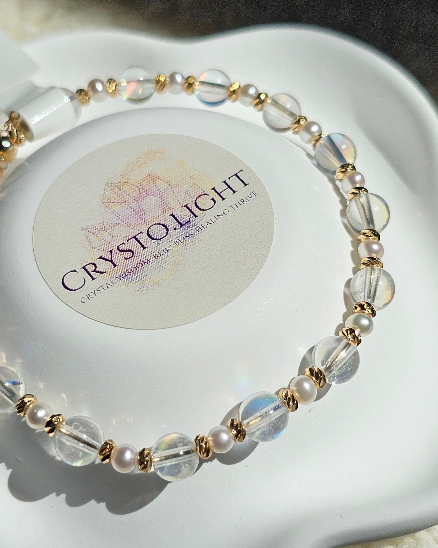 Iridescent Moonlight (Round)