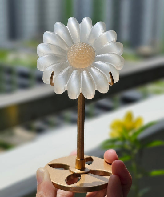 Selenite Daisy