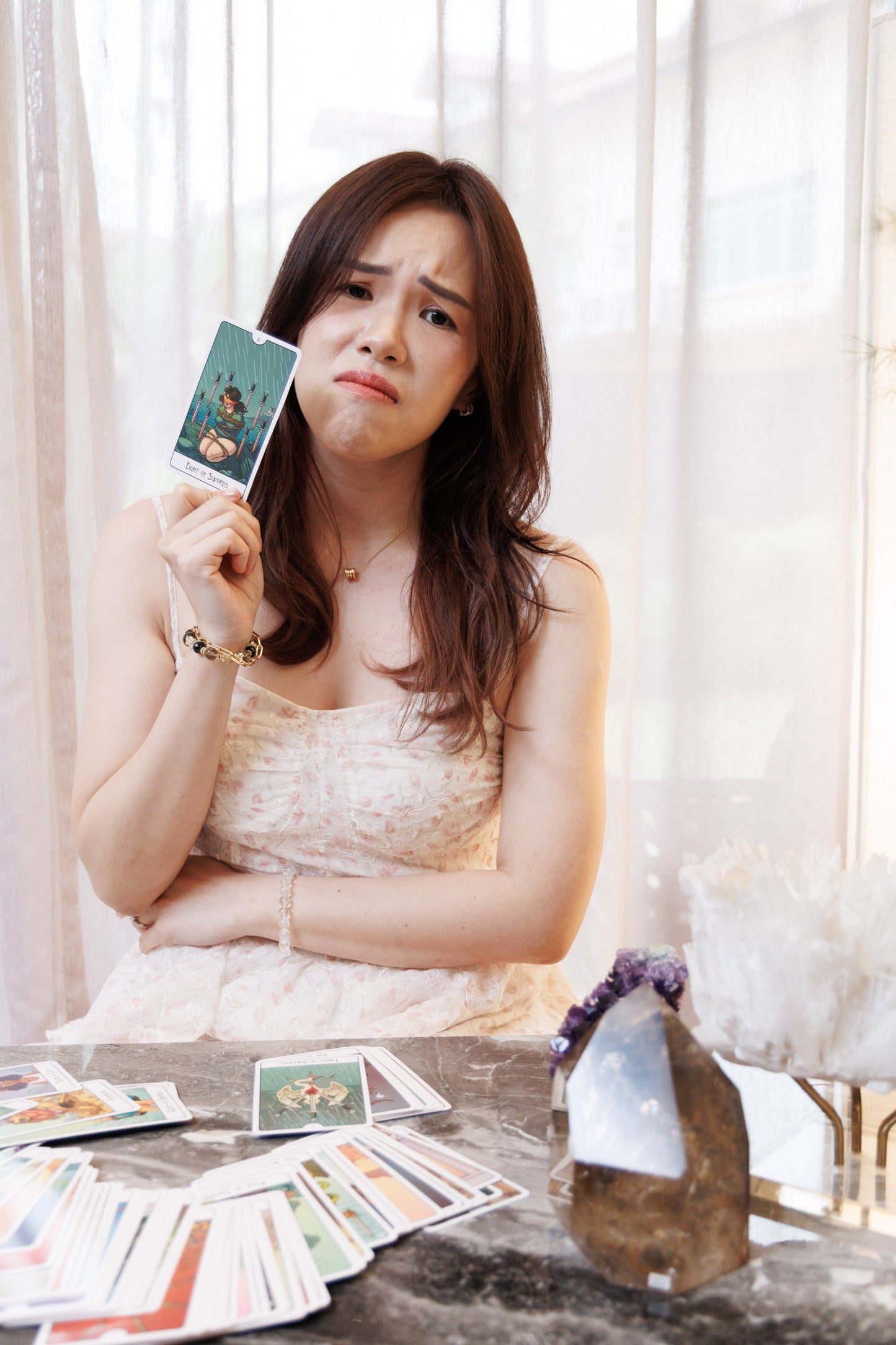 1 in-depth question + Advice Tarot Session (Online)