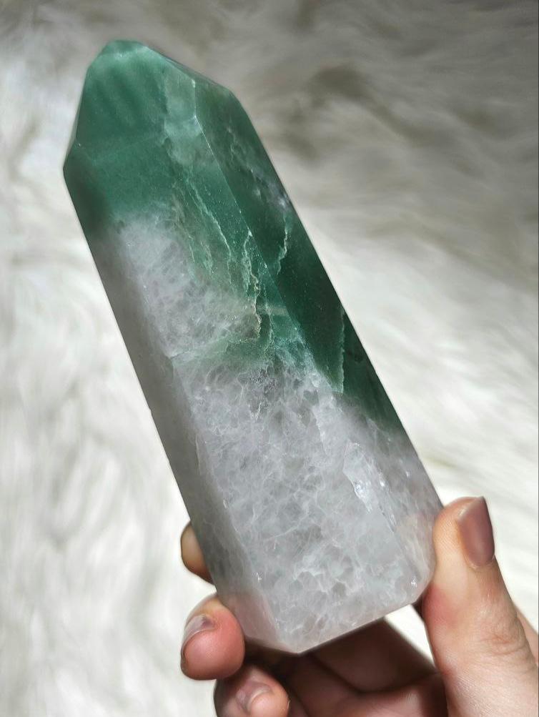 Green Aventurine with Quartz